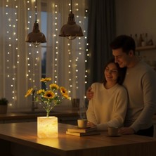 Belirtilmemiş Işıklı Yapay Çiçek – Sarı Saksılı LED Dekoratif Bitki, Masaüstü ve Ev Ofis Aydınlatmalı Süs Bitkisi