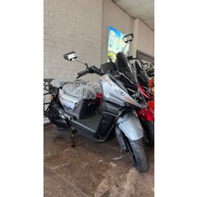 Skyjet Luckın Iki Tekerlekli Elektrikli Moped Kırmızı