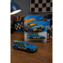 Hot Wheels Volvo 240 Drift Wagon - Hw Drift Özel Seri Metal Oyuncak Araba