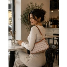 YNS Collection Kadın Monogram Baskılı Baget ve Omuz Çanta