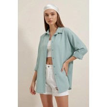Kadın Oversize Basic Pamuklu Su Yeşili Gömlek
