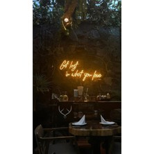 Deccor Evim Get Lost In What You Love  Neon LED Tabela