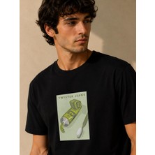 Alexander Gardi Baskılı T-Shirt