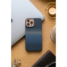 Kzn Tech iPhone 15 Pro Uyumlu Karbon Fiber Görünümlü Magsafe Destekli Premium Ultra Ince Kılıf & Kapak