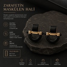 Up Atelier Gold Detaylı Zarafetin Maskülen Hali Siyah Küpe