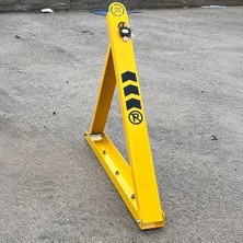 Die Grup Üçgen Bariyer Asma Kilitli Üçgen Otopark Bariyeri Üretimi Kyb-17 3mm