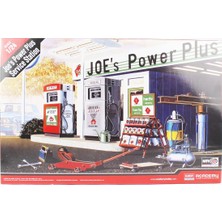 Academy 15122 1/24 Joe's Power Plus Benzin Istasyonu Le:, Plastik Model Kiti