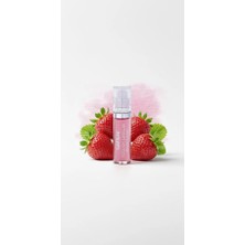 Karahanbey Lip Gloss Ruj & Çilek Aromali Roll On Lip Gloss