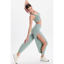 COMEUP Paça Lastikli Yanları Yırtmaçlı Pantolon Okaliptüs Yeşili