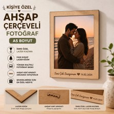 Kişiye Özel A5 Ahşap Çerçeveli Fotoğraf – Lazer Kazıma Yazılı Özel Tasarım