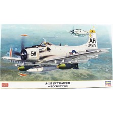 Hasegawa 2466 1/72 Ölçek, A-1h Skyraider W/ Rocket Pod, (Limited Edition), Savaş Uçağı Plastik Model Kiti
