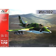 Modelsvit AAM7211 1/72 Ölçek, IL-102 Yer Taaruz Uçağı, Plastik Model Kiti