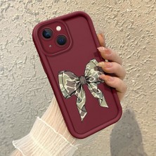 HONTINGA iPhone 15 Plus ile Uyumlu Kılıf Kamera Koruyucu Basitlik Anti Düşme Kamera Korumalı Papyon Bordo Desen Yumuşak Silikon Couple Telefon Kılıfı Kadın ve Erkek Için Uygundur K2-7413