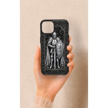 Vip Case iPhone 13 Uyumlu Şövalye Desenli Silikon Kılıf