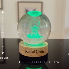 Keyfim Shop Kişiye Özel Büyük Boy Işıklı Ahşap Kaideli Atatürk Temalı Cam Küre 8cm