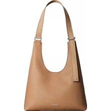 Calvin Klein Kadın Ayarlanabilir Logo Detaylı Askılı Fermuarlı Iç Bölmeli Kahverengi Omuz Çantası LV04F3643G-RAJ