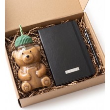 vegahediye v vega Teddy & Office Ayıcık Model Pipetli Cam Kupa & Siyah Isme Özel Defter & Touchpen Kalem Hediye Seti - Sevgiliye Sevimli Hediye, Iş Arkadaşına Yeni Iş Hediyesi, Arkadaşa Içimden Geldi Kutusu