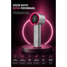 Weskam Şarjlı Dijital Göstergeli Mini El Fanı Buzlanma Etkili Metal Gövdeli Taşınabilir Mini Vantilatör