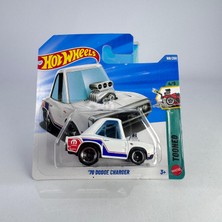 Hot Wheels '70 Dodge Charger Tooned Model Araba