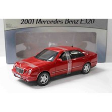 Venüs Hobi // 1:18 Sunstar Mercedes Benz 2001 E320 Red