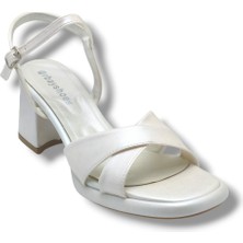 Erbay 405-26 Cilt Deri Çapraz Bant Kalın Topuk Anatomik Kadın Sandalet(7cm)
