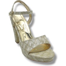 Erbay 321-26 Simli Işlemeli Saten Tek Bant Kalın Topuk Kadın SANDALET(11CM)