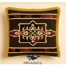 Orcadeco -Ottoman Empire Collection-Barok Desenli Püsküllü Dekoratif Kırlent – Bordo & Altın – 45X45