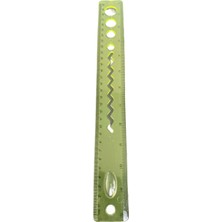 Belirtilmemiş Şeffaf Yeşil Plastik Cetvel 30CM Zigzag ve Daire Şablon Delikli Okul Cetveli
