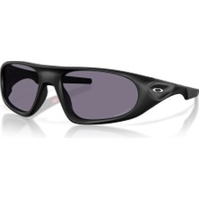 9528 C.01 60-18-130 Oakley Neoforma  Erkek Güneş Gözlüğü