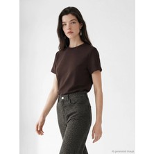 Lc Waikiki Yeni Sezon Bisiklet Yaka Soft Touch Kadın Tişört