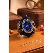 Luceven 925 Ayar Mistik Topaz Taşlı Yanları Zirkon Taş Işlemeli Kılıç Motif Erkek Yüzük