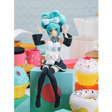 Hatsune Miku Cinnamoroll Oturan Anime Figürü 17 cm Pvc Koleksiyonluk Dekoratif Figür