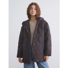 Lc Waikiki Yeni Sezon Kapüşonlu Kapitone Oversize Kadın Şişme Mont