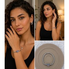 Fm 💎 Premium Gümüş Renk Parlak Renkli Taş Detaylı Kalp Charm 316L Çelik Bileklik (~18cm)