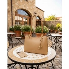 Just Polo Özel Tasarım Premium Kadın El Çantası - Elit Zarif ve Şehirli Stil Shopper