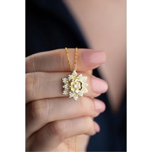 EDSA Silver 925 Ayar Gümüş Işıklı Kutuda Lotus Kolye
