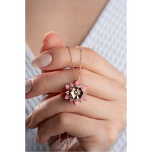 EDSA Silver 925 Ayar Gümüş Pembe Mineli Lotus Çiçeği Kolye