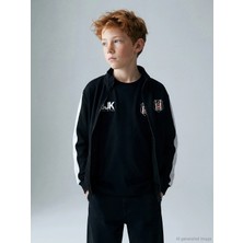 Lc Waikiki Yeni Sezon Dik Yaka Beşiktaş Baskılı Erkek Çocuk Fermuarlı Sweatshirt