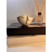 Gragold3 Design Soyut Yüz Formlu Dekoratif Kase | Mat Mermer Beyaz | Modern Masa Üstü Tasarım