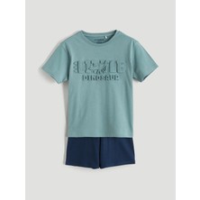 Lc Waikiki Yeni Sezon Kabartma Baskılı Erkek Çocuk Şortlu Pijama Takımı