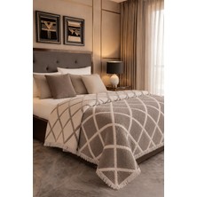 Veronica Line Premium Geometrik Kare Desenli %100 Pamuk Müslin Çift Taraflı Yatak Örtüsü Pike 220X240 Çift Kişilik