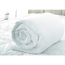 Taç Microfiber Yorgan Tek Kişilik Beyaz 155 x 195 cm Yumuşak ve Hafif Özellikli