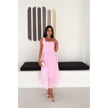 Neşeli Butik Kadın Pembe Fisto Işlemeli Düğme Detaylı Midi Boy Kare Yaka Elbise NBK4644