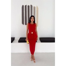 Neşeli Butik Kadın Kırmızı Kolsuz Peplum Kesim Midi Boy Kemer Tokalı Elbise NBK4640