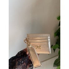 Laletto Bags Kadın Fiyonk Detaylı Anahtarlıklı Parlak Suni Deri Kartlık