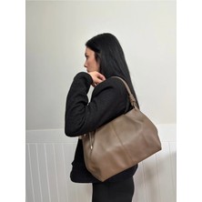 Laletto Bags Kadın Nilüfer Model Büzgü Detaylı Suni Deri Omuz Çantası