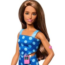 Grains Global Puantiyeli Kıyafeti ve Aksesuarlarıyla Tip 1 Diyabeti Olan Fashionistas Bebek, HYT97