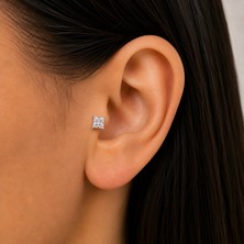Nur Silver Kare Taşlı Çelik Tragus Küpe NUR-KE03421