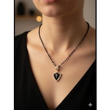 Luxenya Design Kristal Taşlı Kutup Yıldızlı Kadın Çelik Kolye