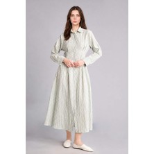 DeFacto Regular Fit Gömlek Yaka Kareli Gofre Dokulu Uzun Kollu Yeşil Maxi Elbise H5636AX26SM